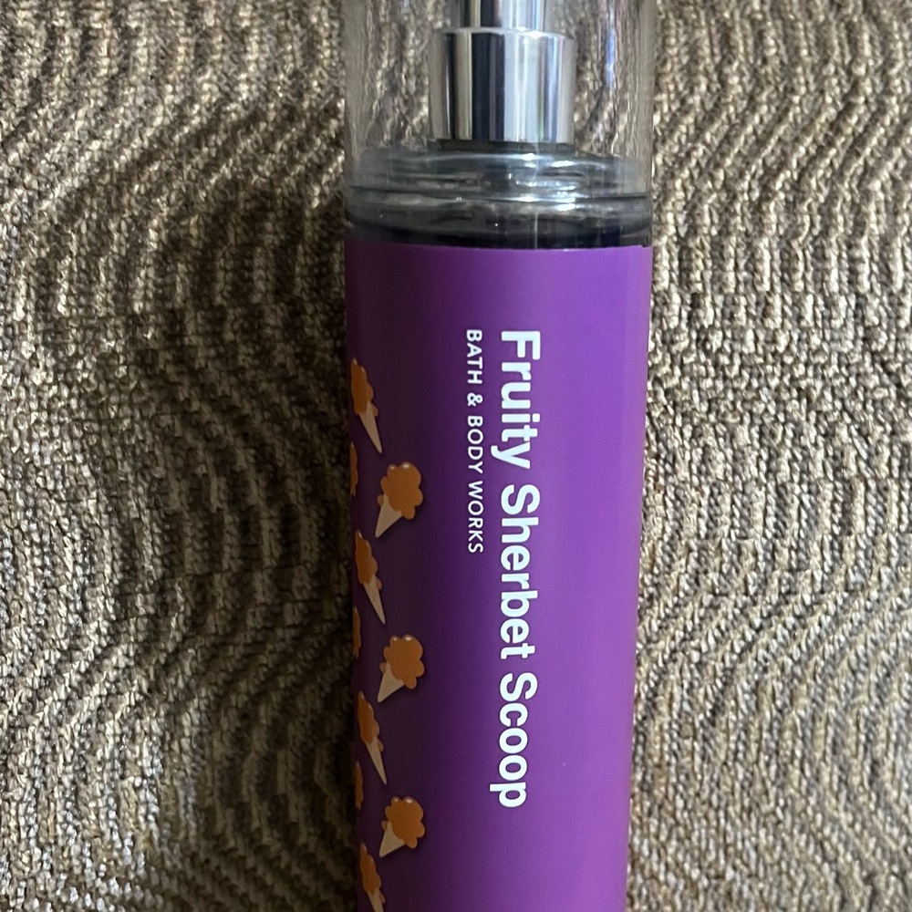 Bath & Body Works Purple Fruity Sherbet Scoop Mist - Sold Out